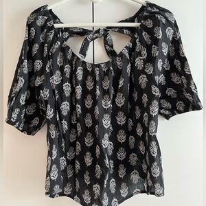 Black and White Leaf Print Women's Top